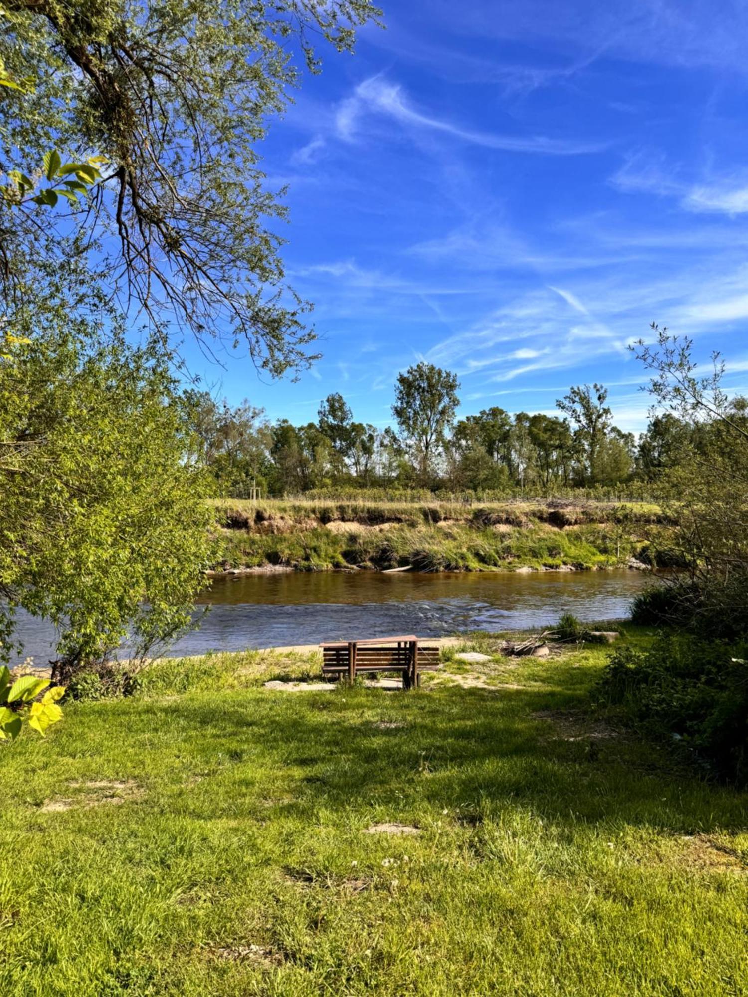 אריסקירך Am Flussgarten מראה חיצוני תמונה